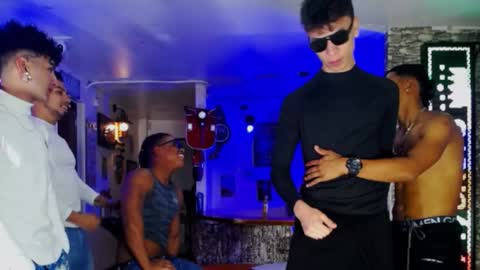 extrangers online show from December 2024 12:12:01 PM