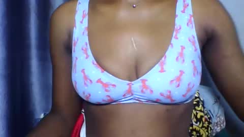 extremelywetgirl_ online show from May 2026 06:47:02 PM
