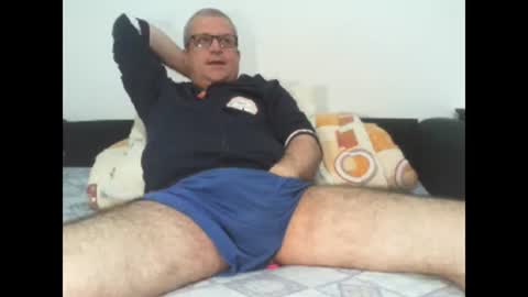 GEORGE online show from October 2025 05:02:02 AM