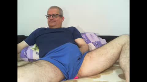 Snapshot of eyes12 chatting on May 2026 05:34:02 AM GEORGE online show from May 2026 05:34:02 AM