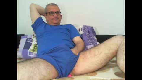 Snapshot of eyes12 chatting on May 2026 03:56:01 AM GEORGE online show from May 2026 03:56:01 AM