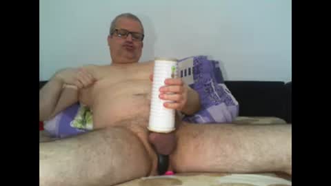 Snapshot of eyes12 chatting on May 2026 05:15:01 AM GEORGE online show from May 2026 05:15:01 AM