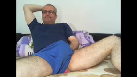Snapshot of eyes12 chatting on May 2026 05:02:02 AM GEORGE online show from May 2026 05:02:02 AM