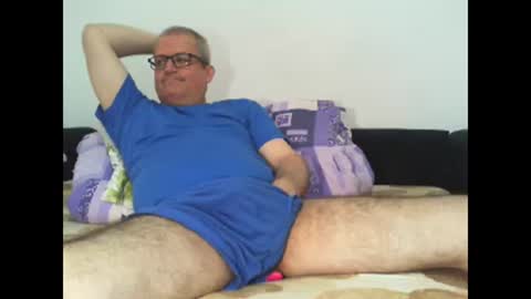 Snapshot of eyes12 chatting on May 2026 06:08:01 AM GEORGE online show from May 2026 06:08:01 AM