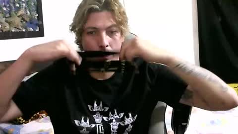 eyesgreenman online show from September 2025 05:40:02 PM