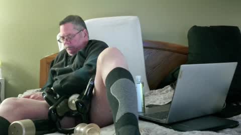 Eyeswideshut63 online show from December 2024 11:46:02 PM