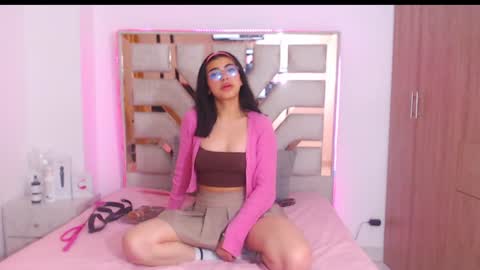 Snapshot of eylin_sofia chatting on January 2025 04:41:02 AM eylin_sofia online show from January 2025 04:41:02 AM