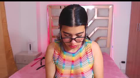 Snapshot of eylin_sofia chatting on February 2025 04:03:01 AM eylin_sofia online show from February 2025 04:03:01 AM