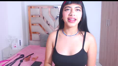 Snapshot of eylin_sofia chatting on February 2025 08:53:02 AM eylin_sofia online show from February 2025 08:53:02 AM