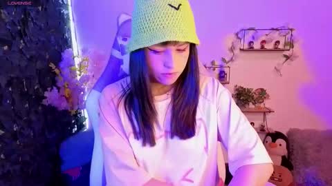 eymmy_24 online show from February 2026 03:18:02 AM