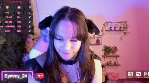 Snapshot of eymmy_24 chatting on May 2026 01:44:02 AM eymmy_24 online show from May 2026 01:44:02 AM