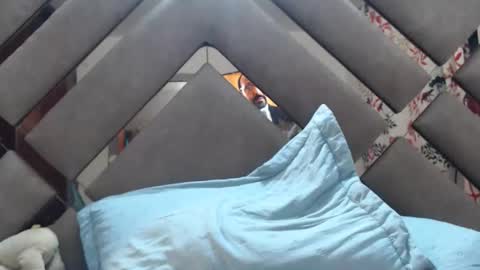 eyshaexotii online show from December 2025 03:57:01 AM