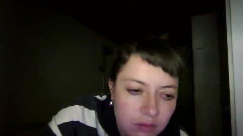 Snapshot of ezlngirl chatting on January 2025 01:10:01 AM Aimee online show from January 2025 01:10:01 AM