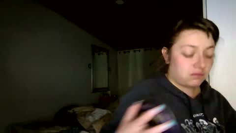 Snapshot of ezlngirl chatting on January 2025 01:06:01 AM Aimee online show from January 2025 01:06:01 AM