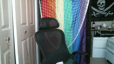 Ezra Naamah online show from March 2026 04:44:02 PM