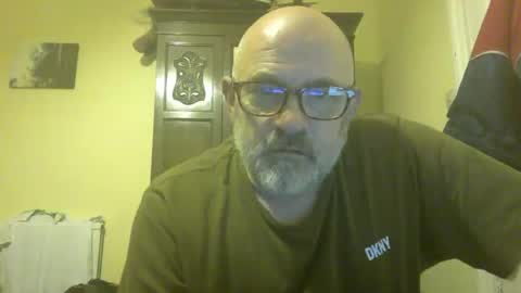 f1zzeek online show from April 2026 08:32:01 PM