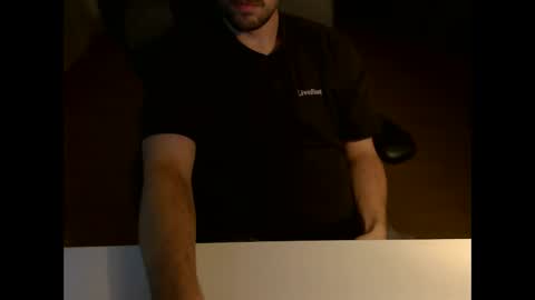 Call me bitch online show from December 2025 07:32:01 PM