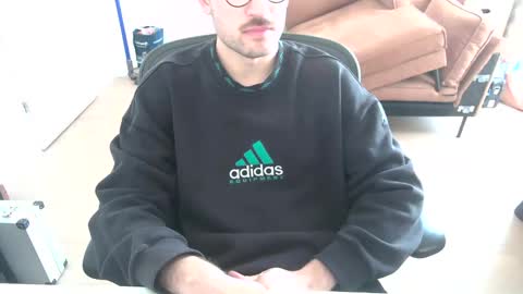 Call me bitch online show from January 2026 01:27:02 PM