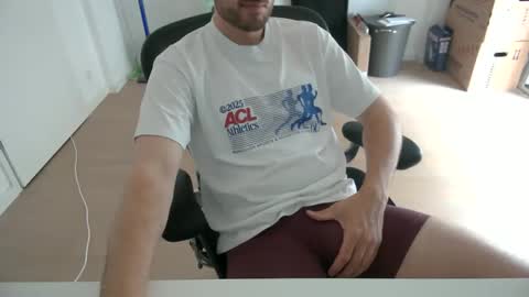 Snapshot of fabian_196 chatting on May 2026 10:11:02 AM Call me bitch online show from May 2026 10:11:02 AM