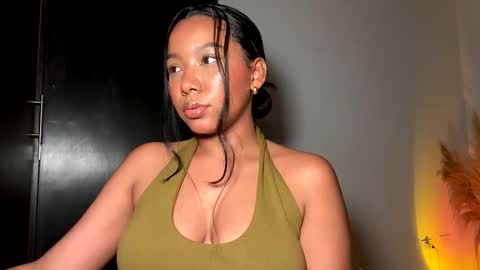 Thianna online show from December 2025 03:55:02 AM