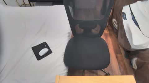 fabiano_hernandes30 online show from April 2026 10:14:02 PM