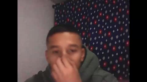Snapshot of fabiar11 chatting on May 2026 06:19:02 AM R online show from May 2026 06:19:02 AM