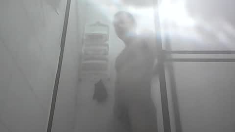 Snapshot of fabiar11 chatting on July 2026 05:21:02 AM R online show from July 2026 05:21:02 AM