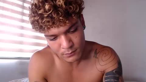 -  A N D E R online show from December 2024 07:11:02 PM