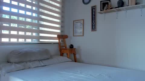 -  A N D E R online show from November 2025 08:08:01 PM