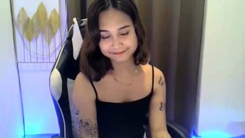 fabulous_cristy24 online show from October 2025 02:28:01 PM