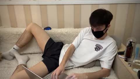 Snapshot of faceless_man20 chatting on January 2025 11:13:01 AM faceless online show from January 2025 11:13:01 AM
