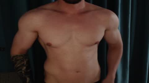 Snapshot of facelessmuscle chatting on July 2026 09:50:02 PM facelessmuscle online show from July 2026 09:50:02 PM