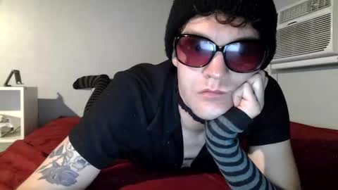 Snapshot of faeemmafawkes chatting on July 2026 03:26:02 AM faeemmafawkes online show from July 2026 03:26:02 AM