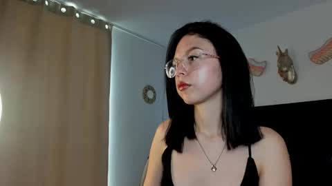 Natalye online show from April 2026 06:55:02 PM