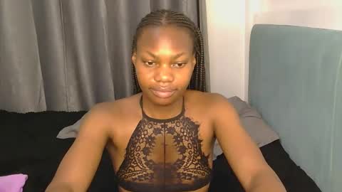 Snapshot of fairy_pearl chatting on April 2026 06:27:01 AM fairy_pearl online show from April 2026 06:27:01 AM
