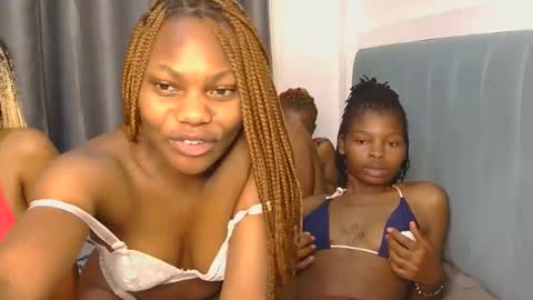 Snapshot of fairy_pearl chatting on June 2026 04:57:02 PM fairy_pearl online show from June 2026 04:57:02 PM