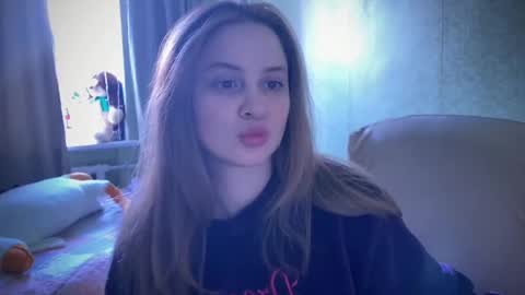 Ilona online show from February 2025 10:55:02 AM