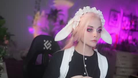 Snapshot of faith_chan chatting on June 2026 02:25:01 AM faith_chan online show from June 2026 02:25:01 AM