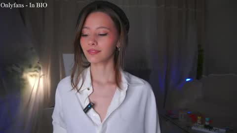 Kaori online show from April 2026 08:01:02 PM