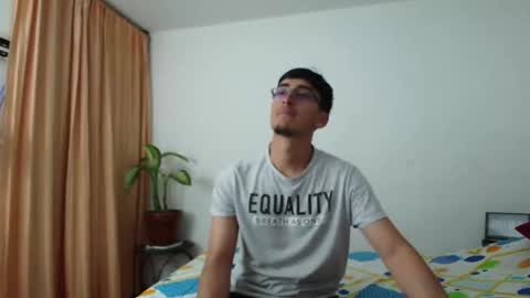 FallGays online show from November 2025 01:06:01 AM