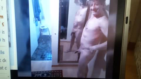 Snapshot of falushp chatting on January 2025 10:33:02 AM falushp online show from January 2025 10:33:02 AM