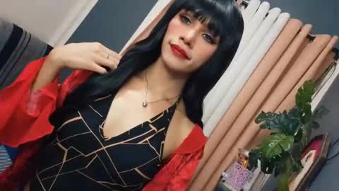 Snapshot of familystroke_twinny8 chatting on September 2025 08:01:01 PM Alexandra x Alexandro online show from September 2025 08:01:01 PM