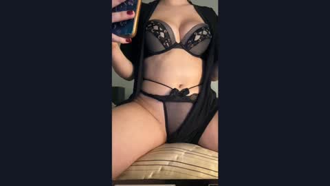 fancy_girl2424 online show from January 2025 01:23:01 AM