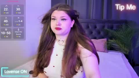 Snapshot of fanfik_ chatting on June 2026 12:24:02 PM Elena online show from June 2026 12:24:02 PM