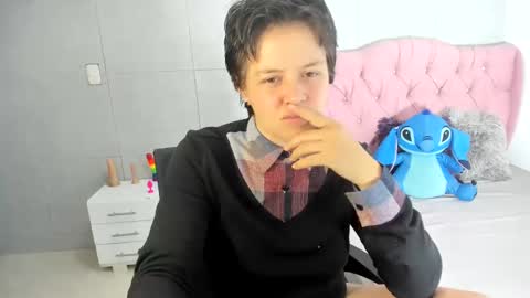 FANNY online show from September 2025 02:44:01 AM