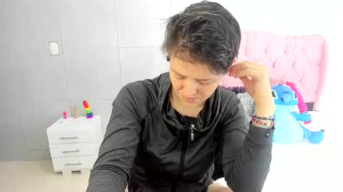 FANNY online show from September 2025 01:21:01 AM