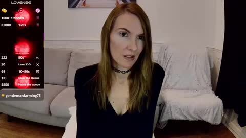 Snapshot of fanny_posy chatting on October 2025 12:20:01 AM Fanny online show from October 2025 12:20:01 AM