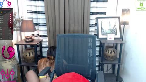 Snapshot of fantacy_babes chatting on January 2026 03:11:02 AM BRIANNA online show from January 2026 03:11:02 AM