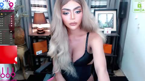 Snapshot of fantacyoflove chatting on April 2026 08:26:01 PM YASI online show from April 2026 08:26:01 PM