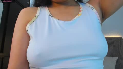 Snapshot of fantastic_asians2 chatting on June 2026 04:01:01 PM Ale online show from June 2026 04:01:01 PM